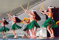 Lilia's Polynesian Dance Company - 
FolkFest 2004 Implement Hula